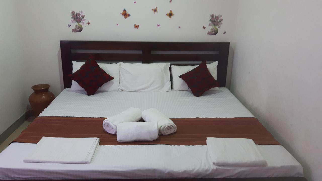 Gamage Friendly Home Kandy Exterior photo