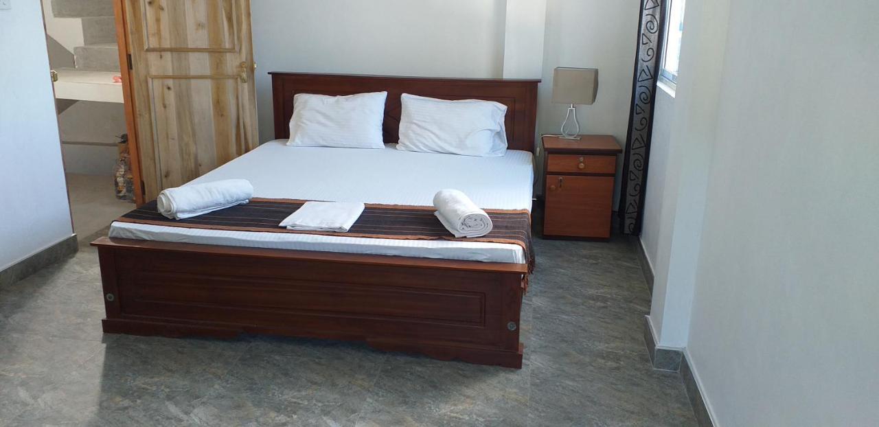 Gamage Friendly Home Kandy Exterior photo