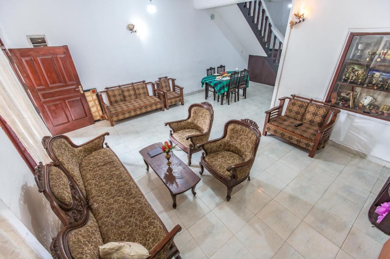 Gamage Friendly Home Kandy Exterior photo