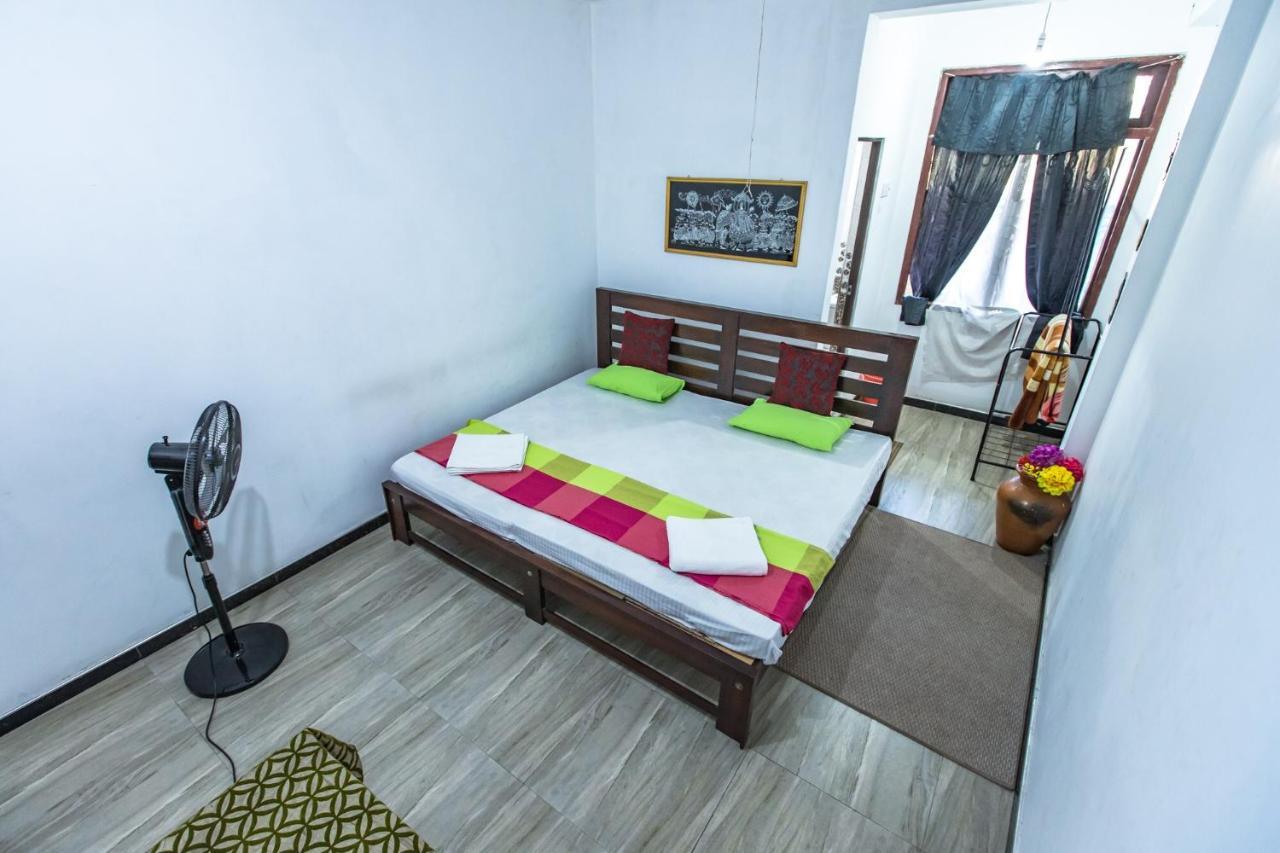 Gamage Friendly Home Kandy Exterior photo